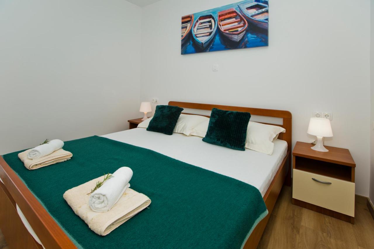 Forr Apartments - Hvar, Croatia フヴァル エクステリア 写真
