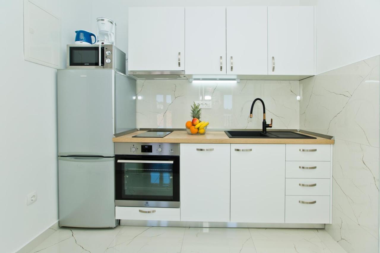 Forr Apartments - Hvar, Croatia フヴァル エクステリア 写真